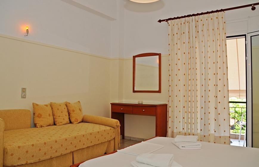 Delfini Hotel Theologos  Quarto foto