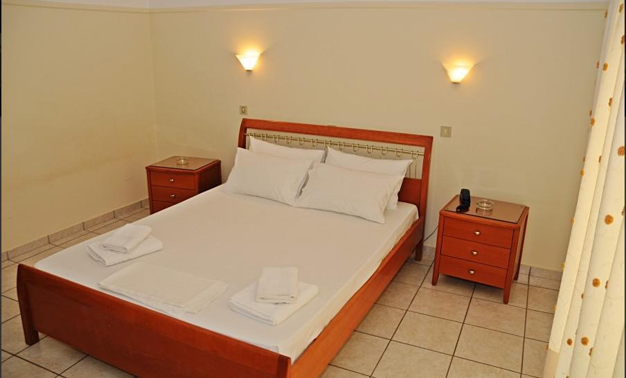 Delfini Hotel Theologos  Quarto foto